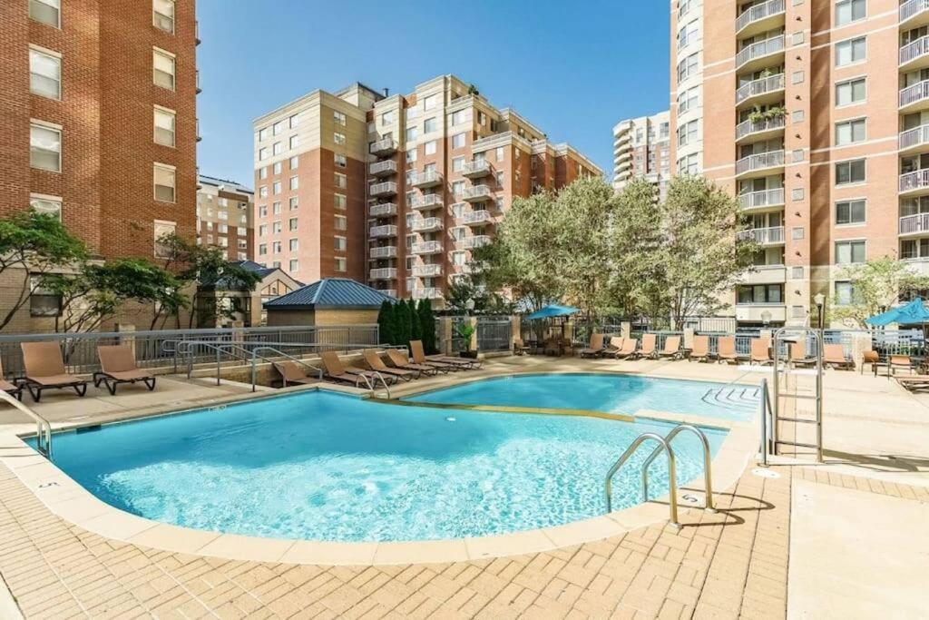 Fantastic 1 Bedroom Condo At Ballston With Gym Arlington Luaran gambar