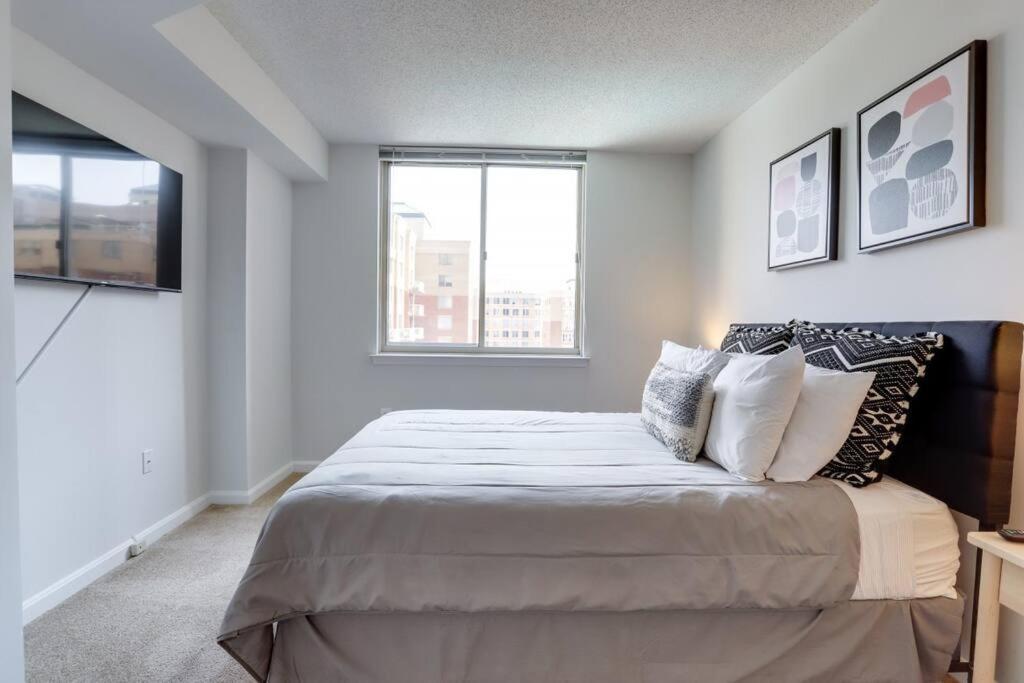 Fantastic 1 Bedroom Condo At Ballston With Gym Arlington Luaran gambar