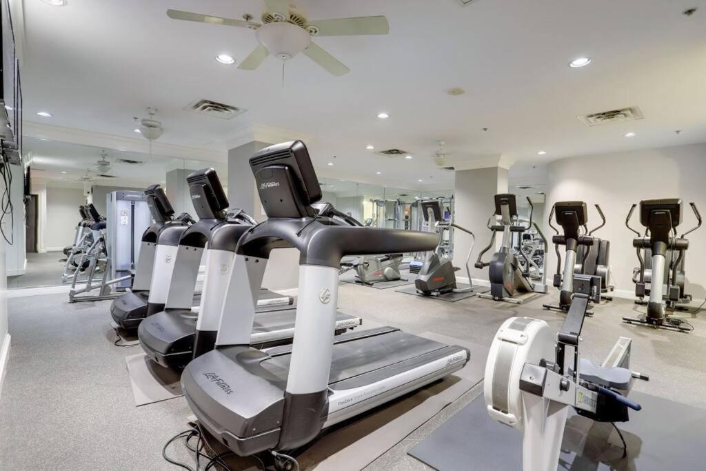 Fantastic 1 Bedroom Condo At Ballston With Gym Arlington Luaran gambar